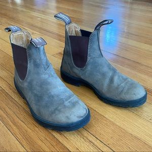 Blundstone Classic 550 Chelsea Boot - Women’s Size 7.5